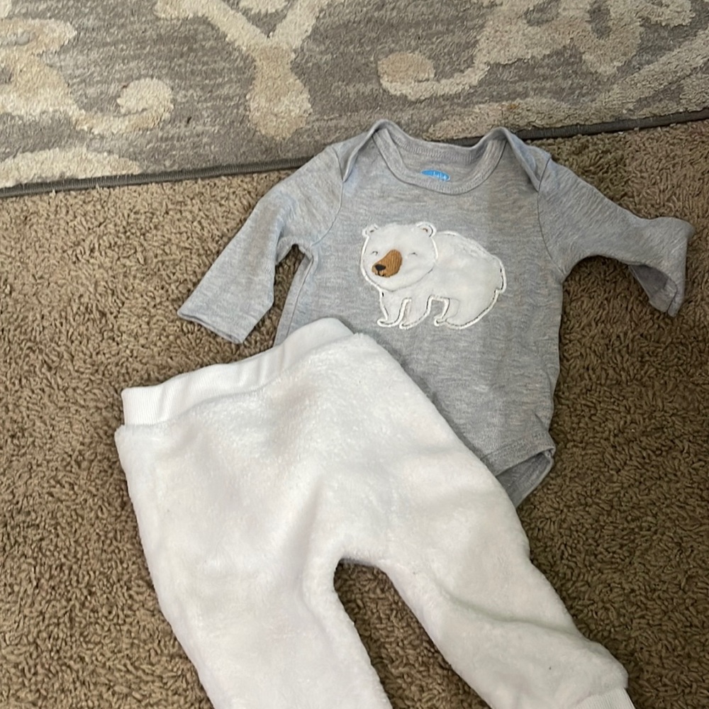 Polar bear pants & bodysuit set
